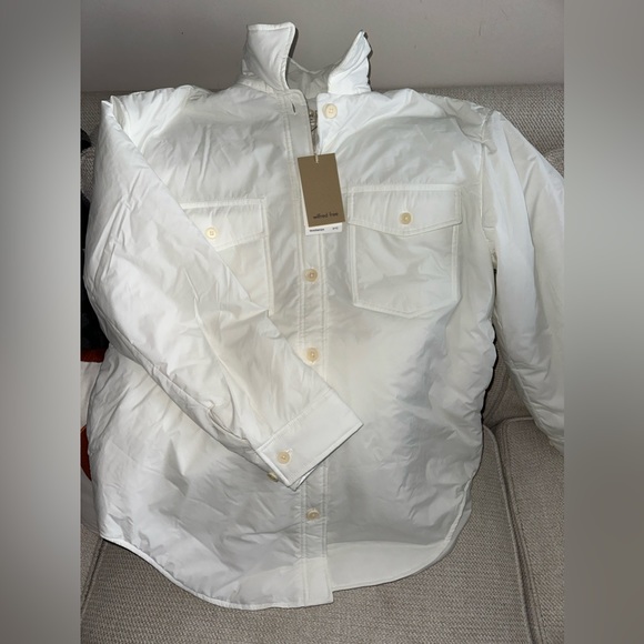 Medium, ARITIZIA, Wilfred THE GANNA SHIRT JACKET. Puffer jacket. New w tags - Picture 3 of 8